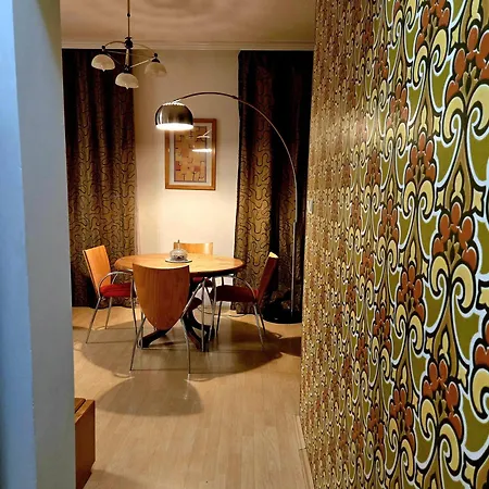 77 Апартаменты